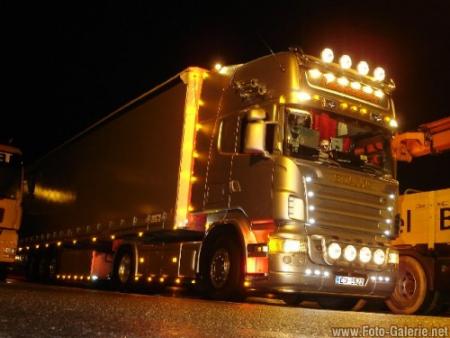 mov��������